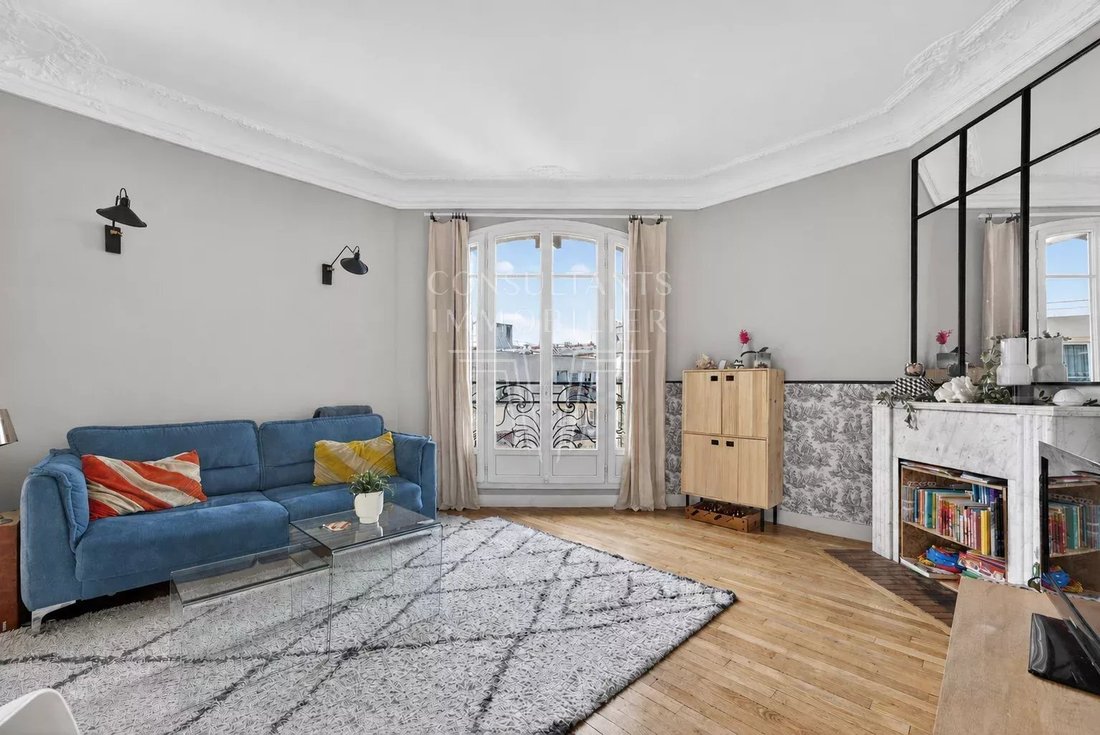 Apartment in Wilson-Rivay, Levallois-Perret, France 1 - 18769583