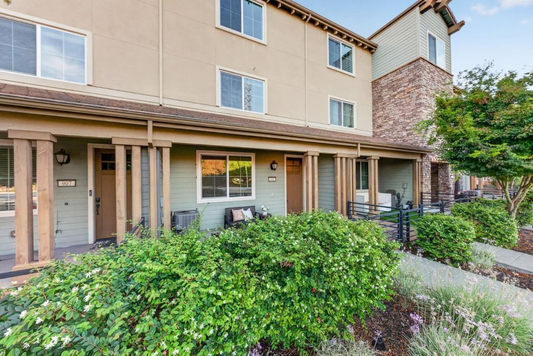Townhouse in San Jose, California, United States 5 - 18771434