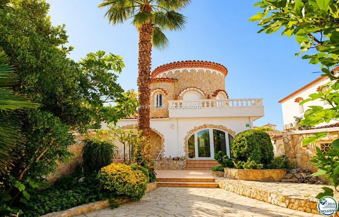 Chalet in Empuriabrava, Katalonien, Spanien 1 - 18769353