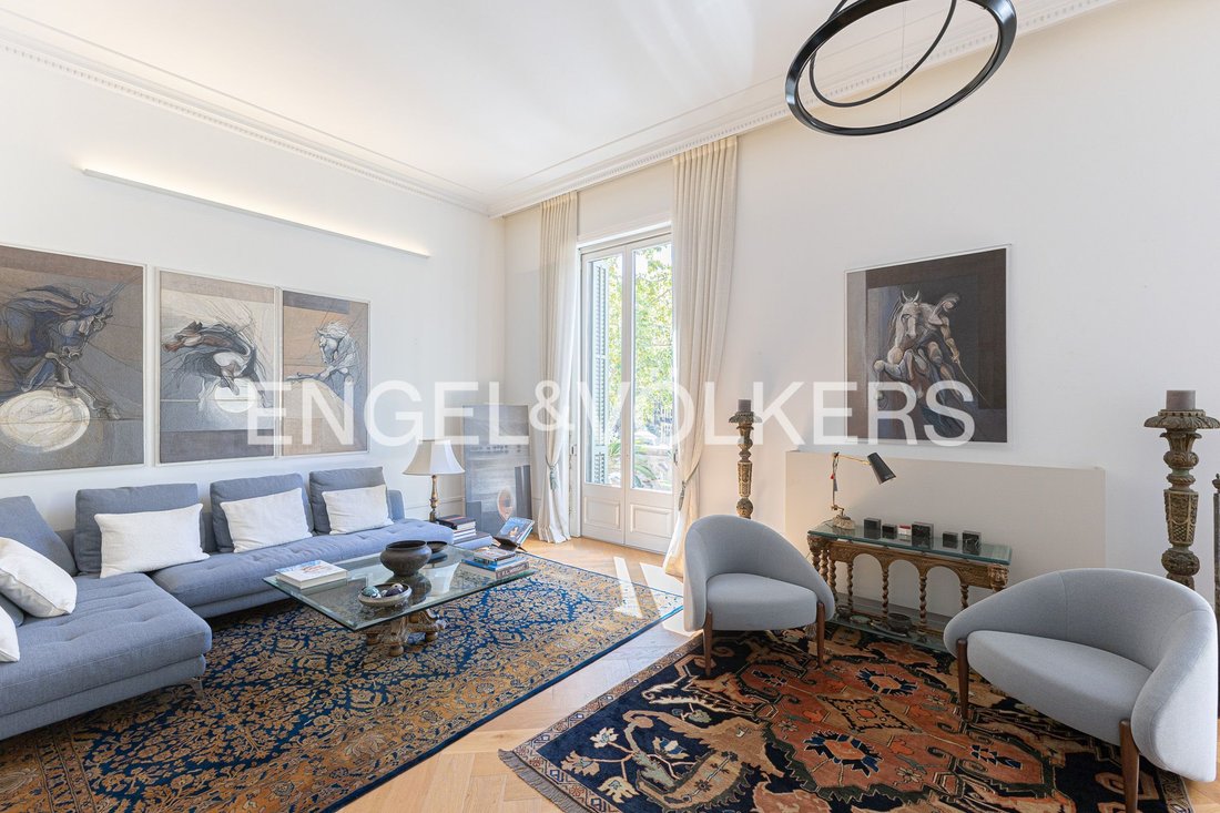 Wohnung in Eixample, Barcelona, Spanien 4 - 18772143
