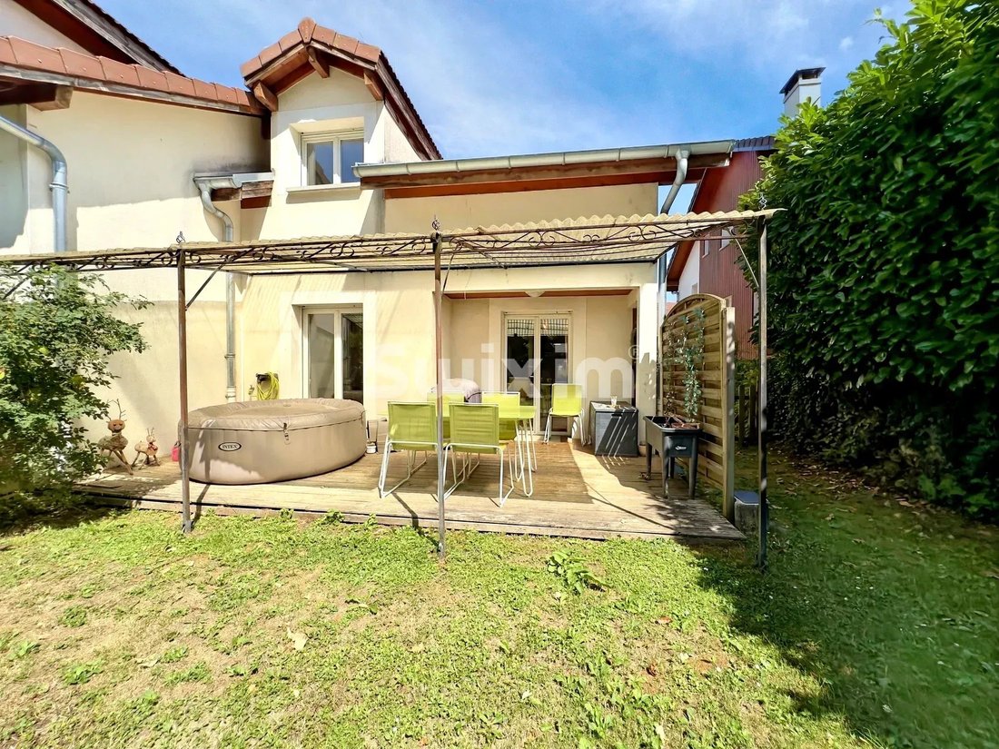 House in Viry, Auvergne-Rhône-Alpes, France 1 - 18769674