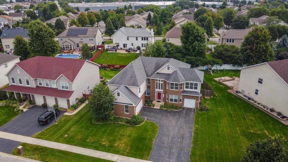 House in Bartlett, Illinois, United States 4 - 18771380