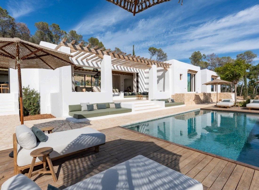Villa in Santa Gertrudis de Fruitera, Santa Eularia des Riu, Balearic Islands 3 - 18772873