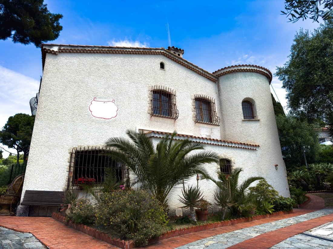 Villa à Bordighera, Ligurie, Italie 3 - 18769328