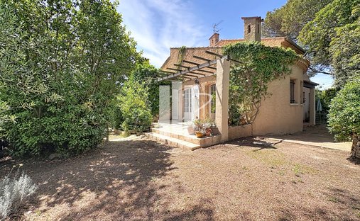 Haus in Le Dramont-Agay-Anthéor-Le Trayas, Saint-Raphaël, Frankreich 1