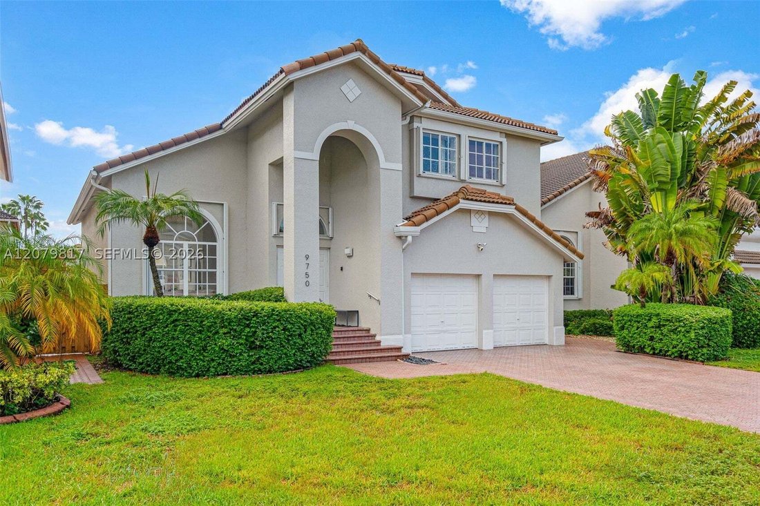 Casa en Doral, Florida, Estados Unidos 2 - 18771196