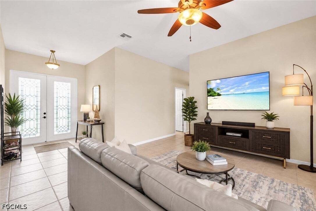 Casa a Cape Coral, Florida, Stati Uniti 5 - 18770979