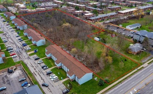 Terreno a Amherst, New York, Stati Uniti 1