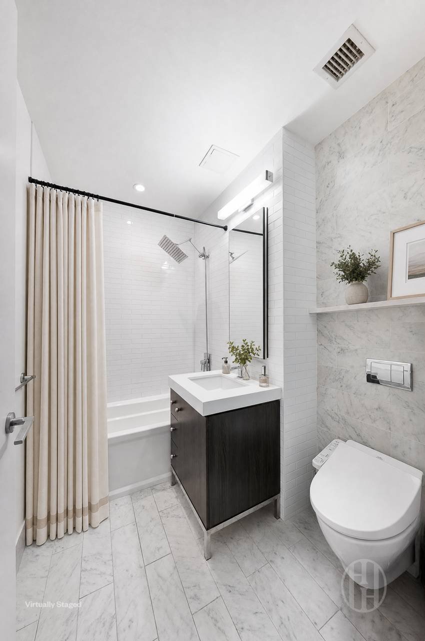 Condo in New York, New York, United States 4 - 18452298