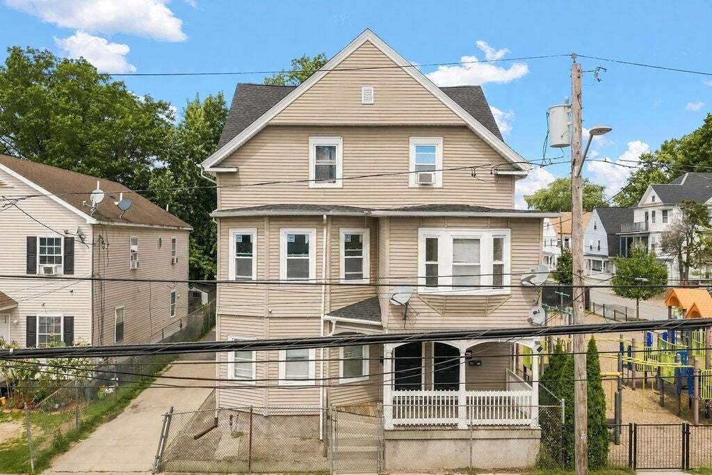 Andere in Providence, Rhode Island, Vereinigte Staaten 1 - 18770961
