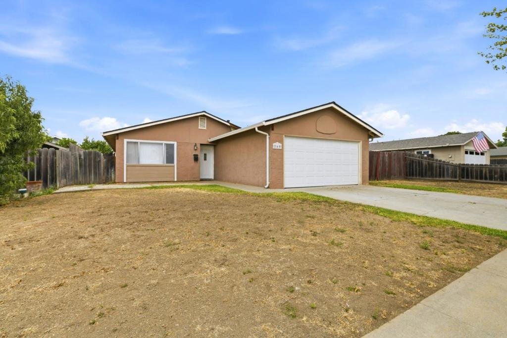 House in Hollister, California, United States 2 - 18770486