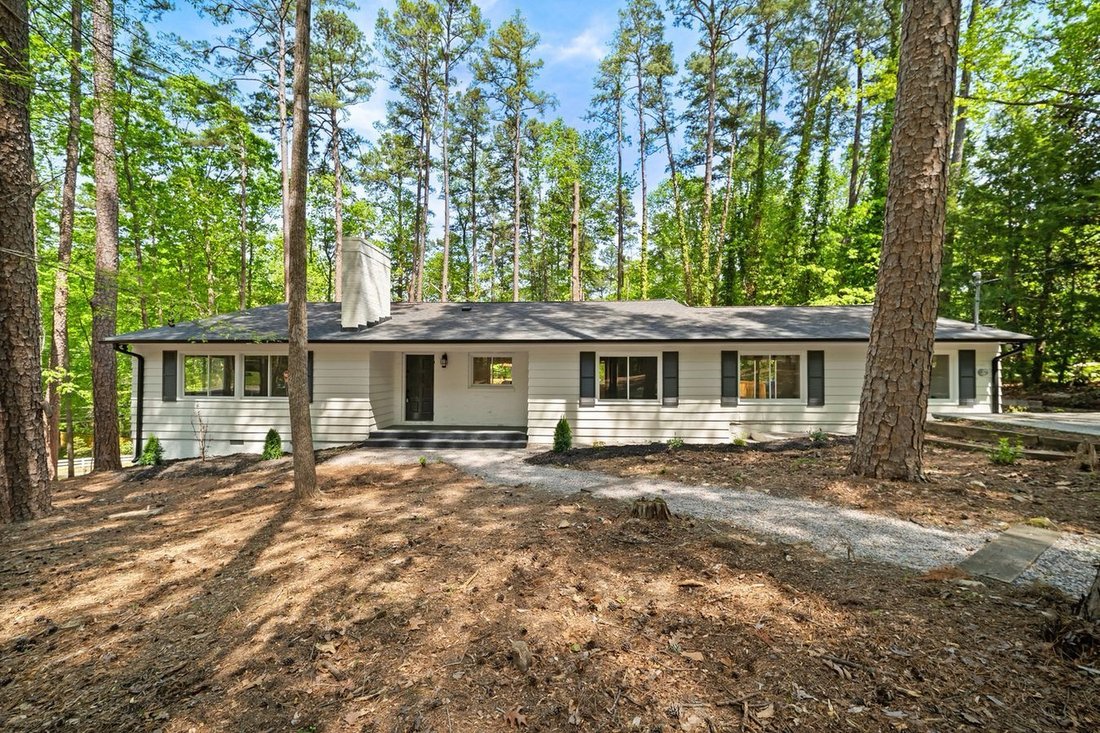 Casa a Chapel Hill, Carolina del Nord, Stati Uniti 1 - 18769500