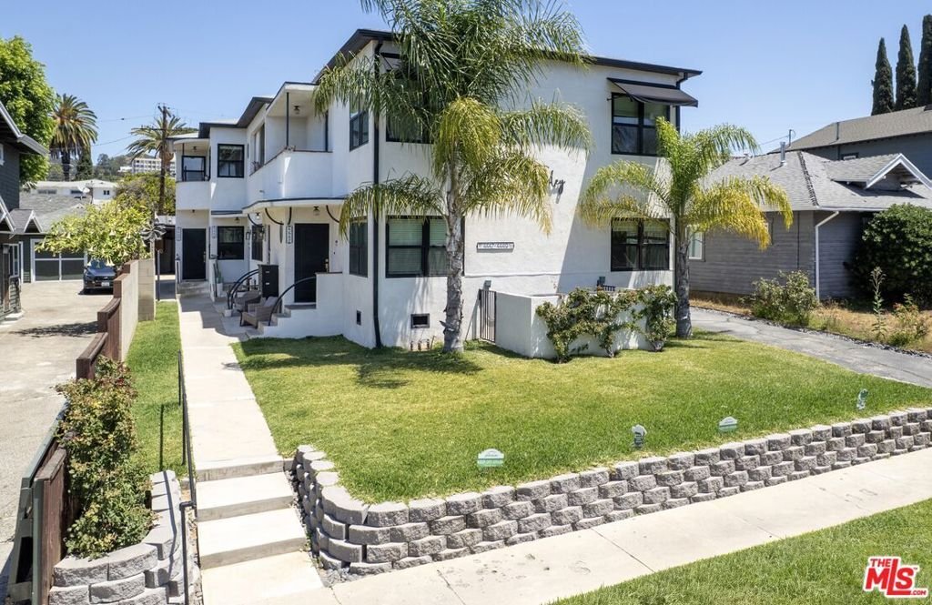 Los Angeles, California, United States 1 - 18771039