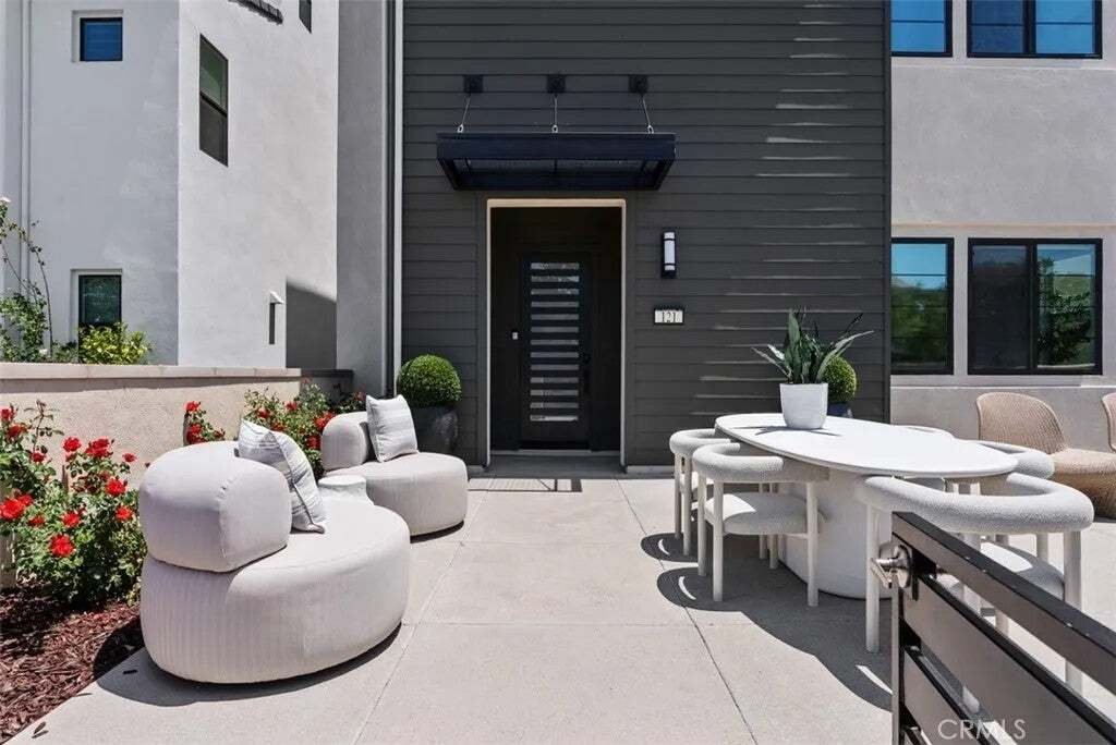 Condo in Irvine, California, United States 3 - 18102758