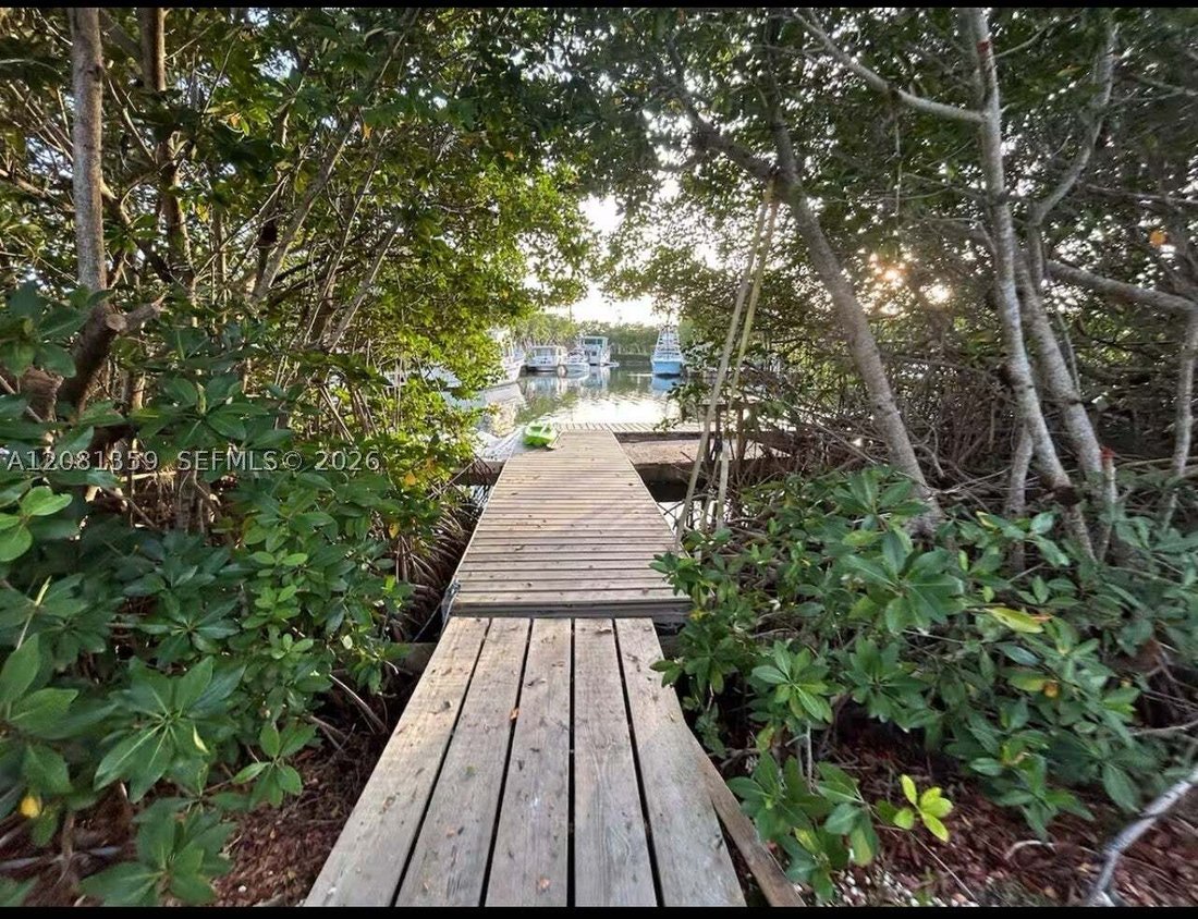 Haus in Key Colony Beach, Florida, Vereinigte Staaten 2 - 18771236