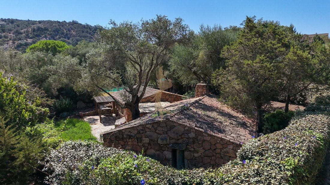Casa en Porto-Vecchio, Córcega, Francia 1 - 18769959