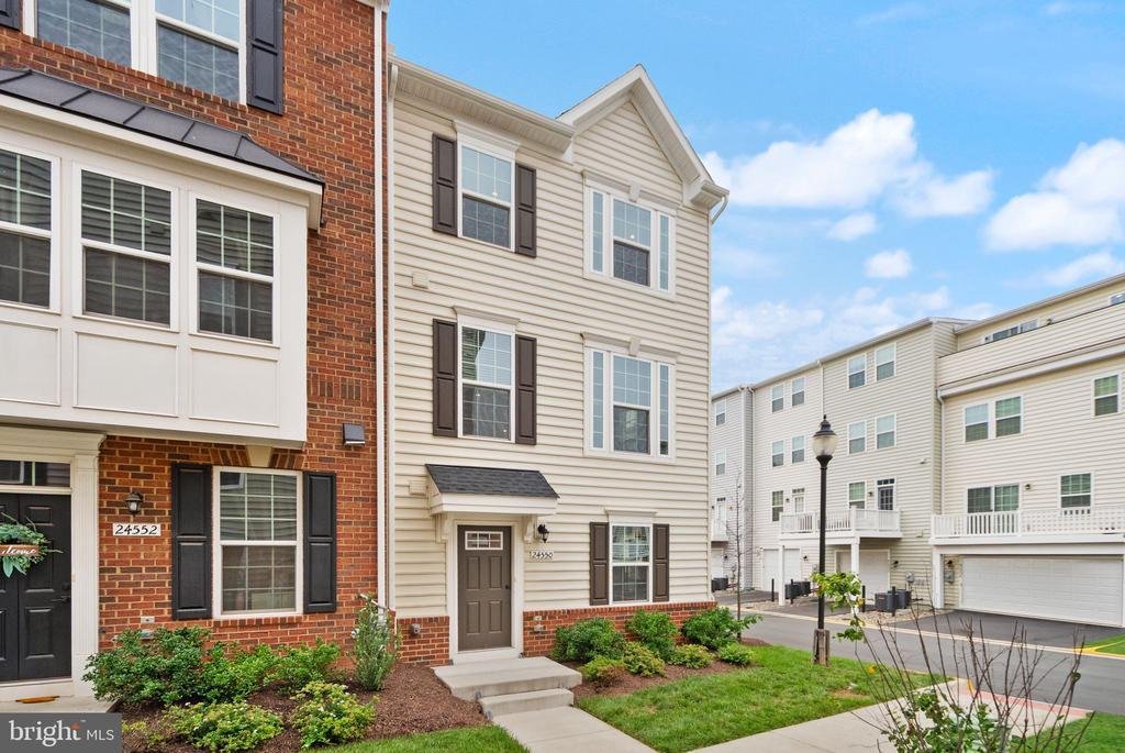 Townhouse in Ashburn, Virginia, United States 2 - 18648599