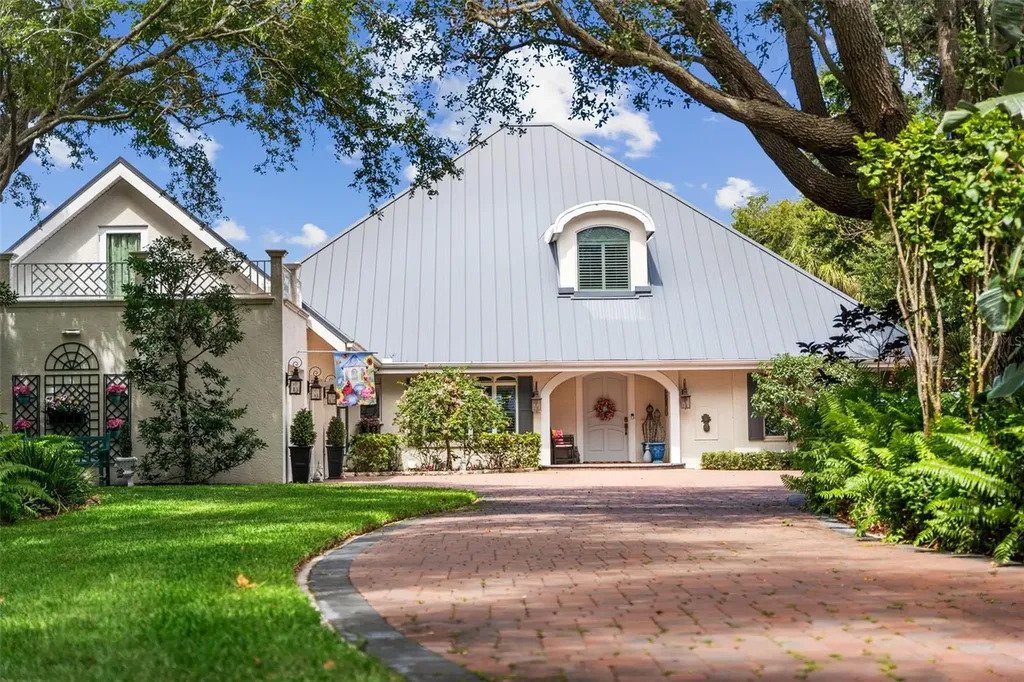 Haus in University of South Florida Sarasota-Manatee Campus, Florida, Vereinigte Staaten 1 - 18773522
