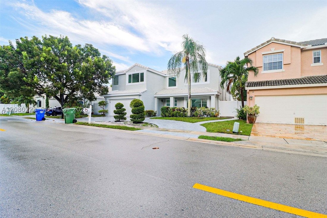 House in Miramar, Florida, United States 5 - 18768585