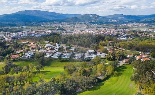 Terreno en Arca e Ponte de Lima, Distrito de Viana do Castelo, Portugal 1