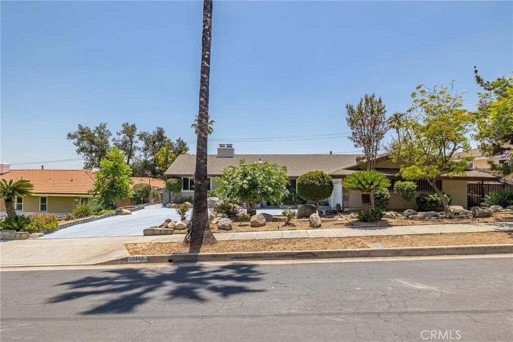 House in Altadena, California, United States 2 - 18075371