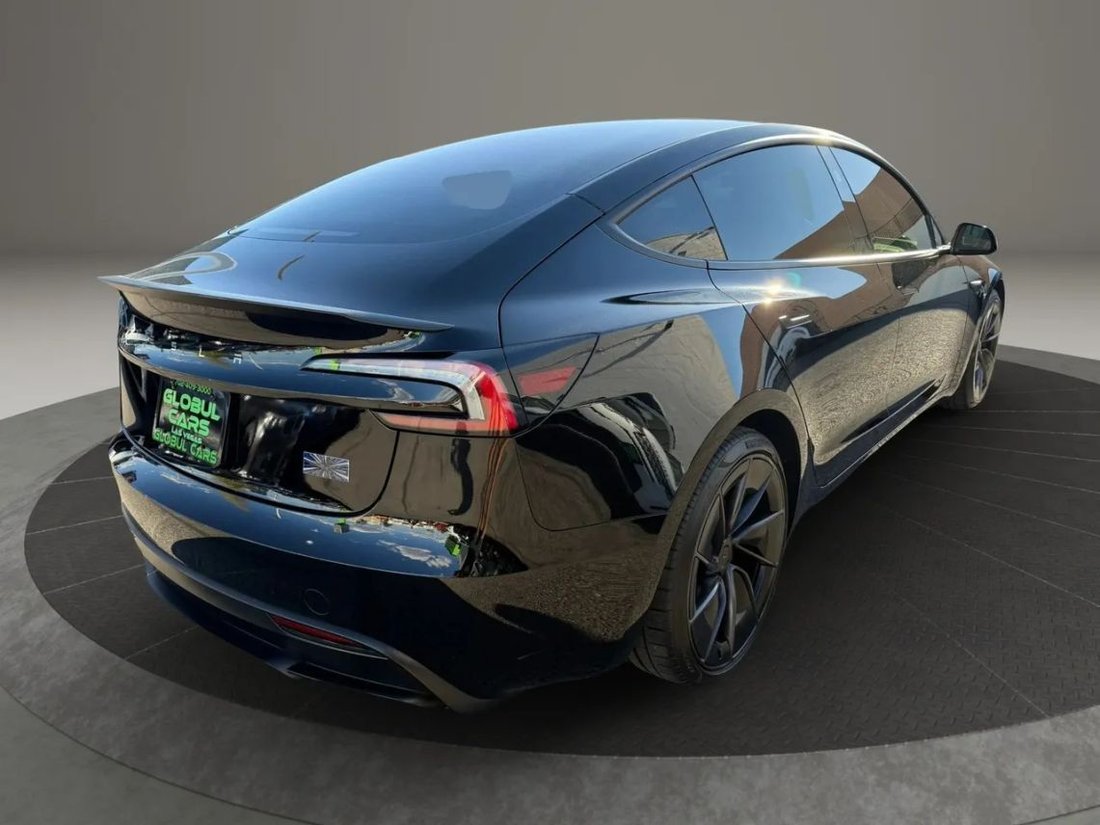 Sedan in Las Vegas, NV, United States 5 - 18767698