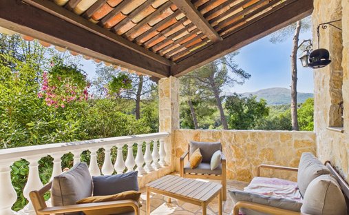 Villa en Quartiers Est les Salettes-Les Campons, La Colle-sur-Loup, Francia 1