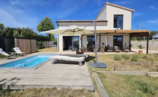 Casa a Pourrières, Provenza-Alpi-Costa Azzurra, Francia 1