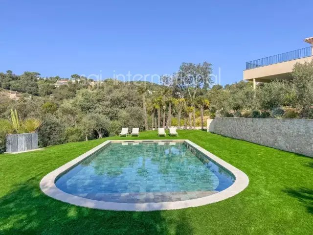 Maison à Grimaud, Provence-Alpes-Côte d'Azur, France 3 - 17796191