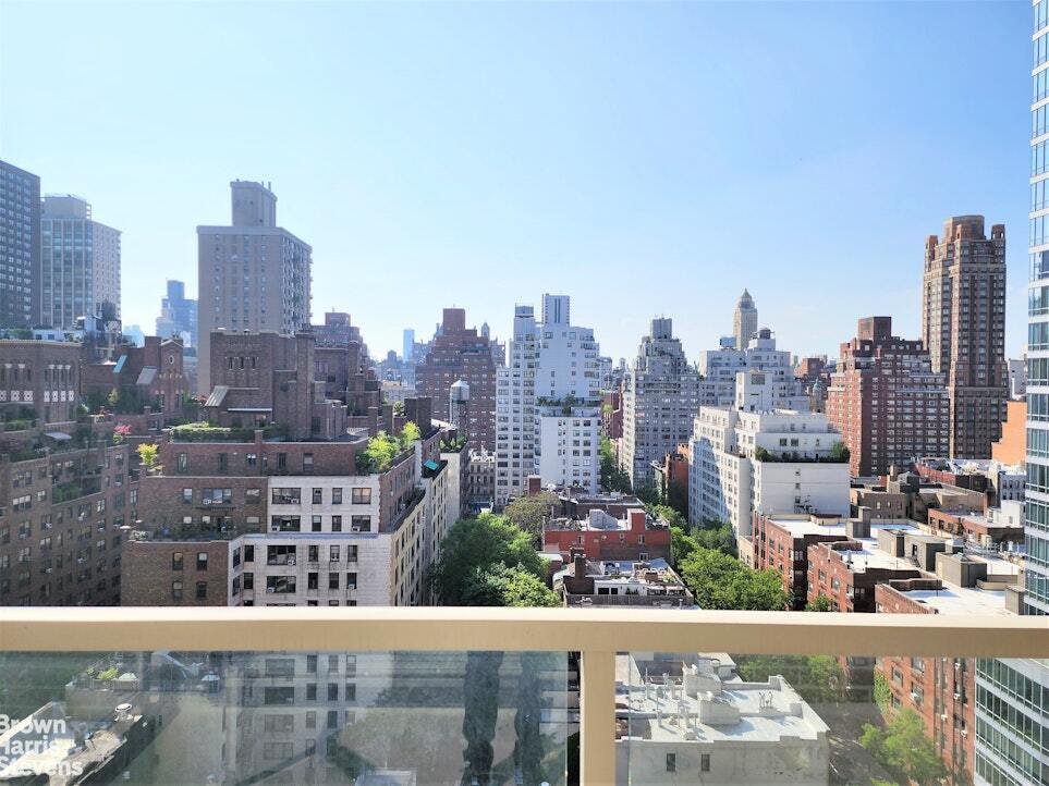 Co Op in New York, New York, United States 4 - 18771958