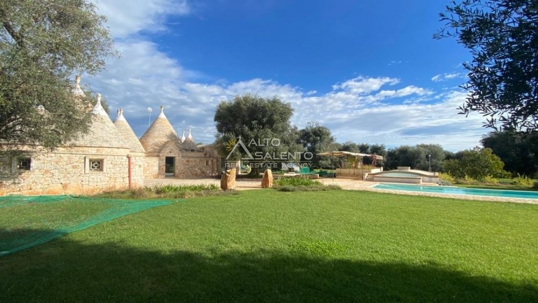 Villa in Ostuni, Apulien, Italien 3 - 18769152