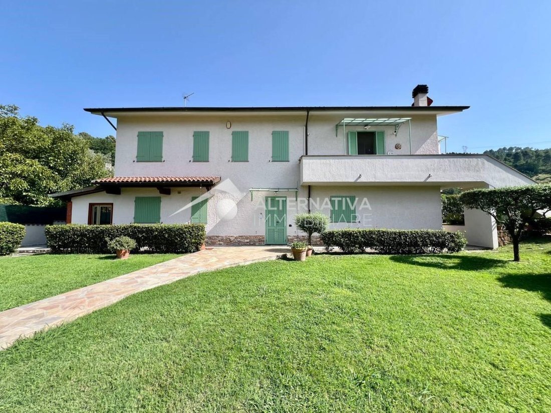 Casa de Campo en Camaiore, Toscana, Italia 2 - 18772289