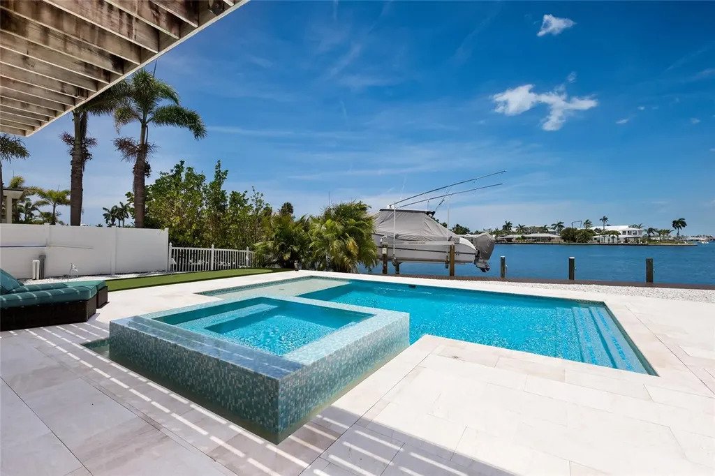 Casa a Holmes Beach, Florida, Stati Uniti 5 - 18773501