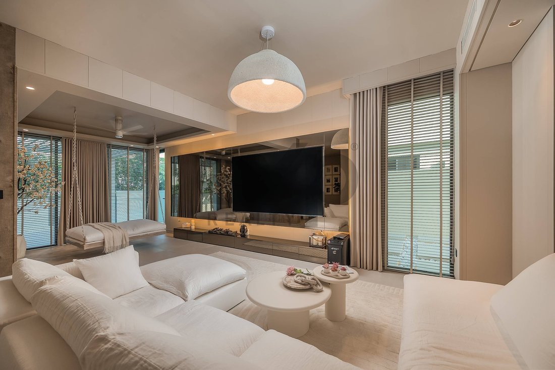 Villa in Tilal Al Ghaf, Dubai, United Arab Emirates 3 - 18768533