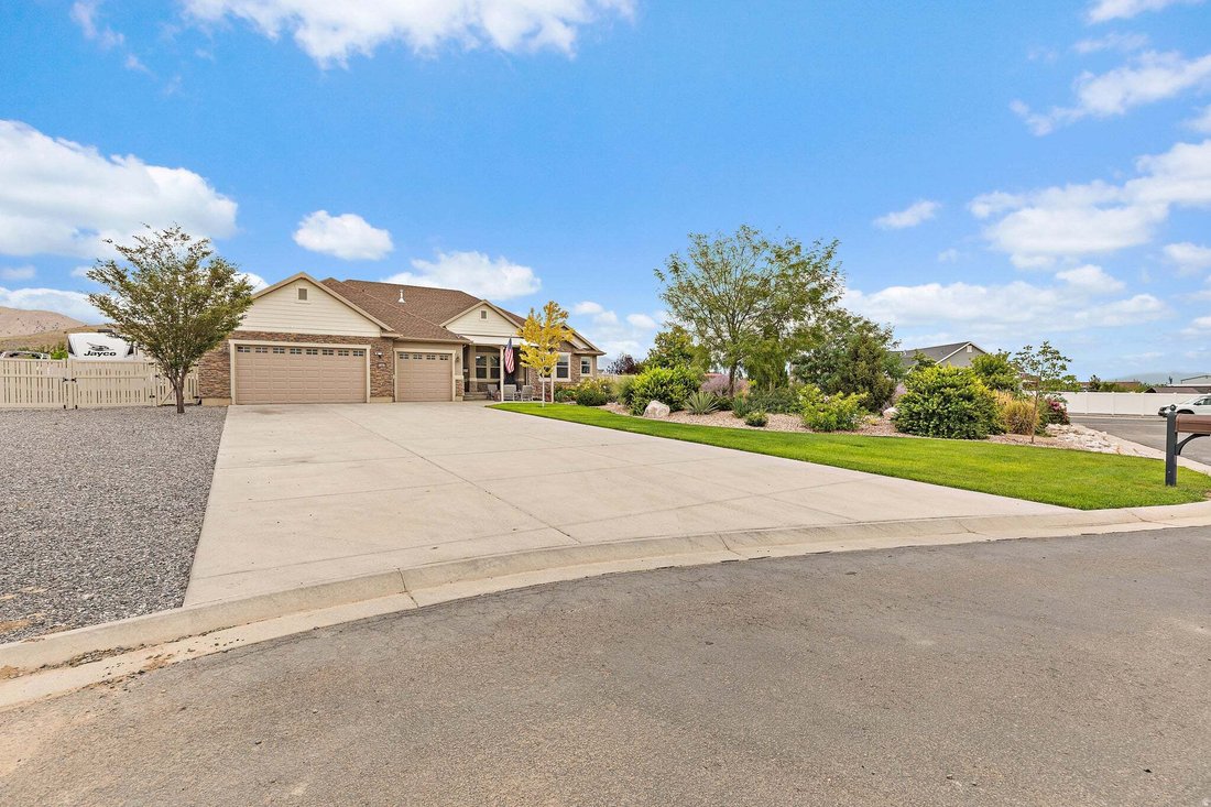 Casa en Eagle Mountain, Utah, Estados Unidos 3 - 18771578