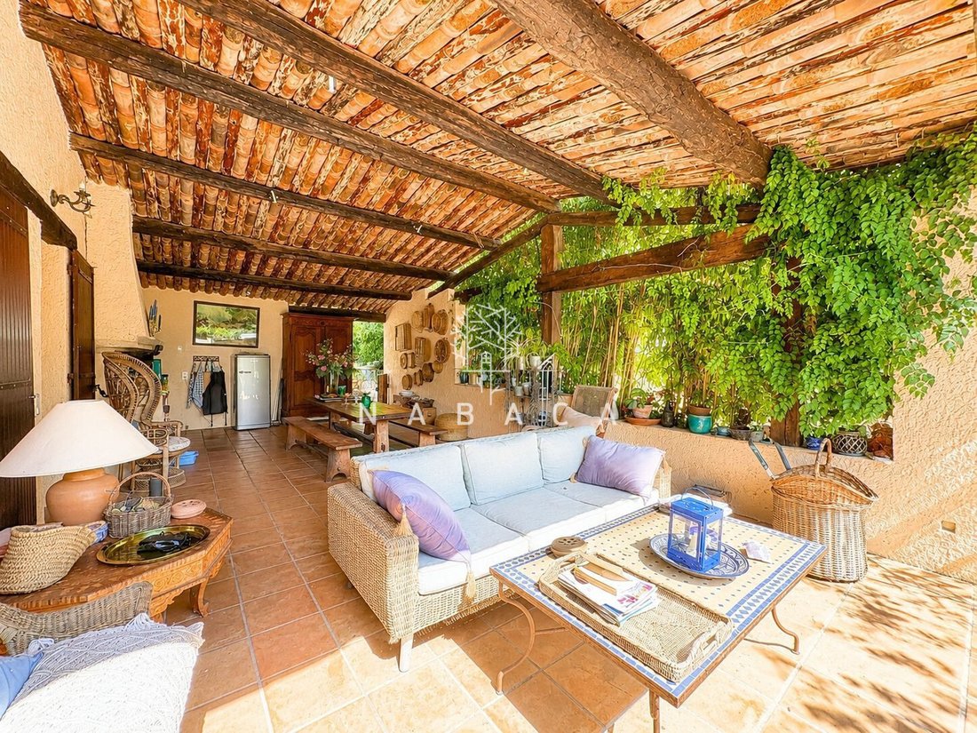 Casa en Grasse, Provenza-Alpes-Costa Azul, Francia 3 - 18720146