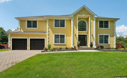 House in Closter, New Jersey, United States 1