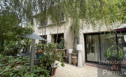 House in Neuilly-Plaisance, Ile-de-France, France 1