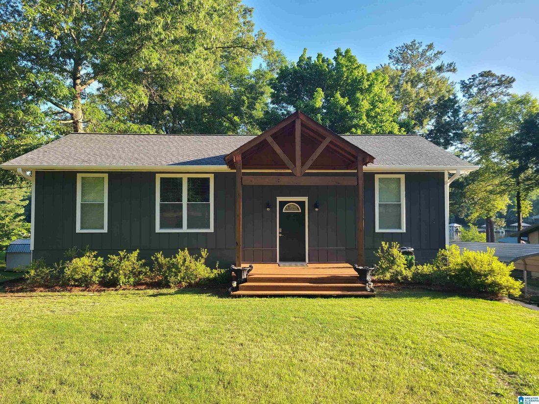 Casa a Talladega, Alabama, Stati Uniti 1 - 18768270