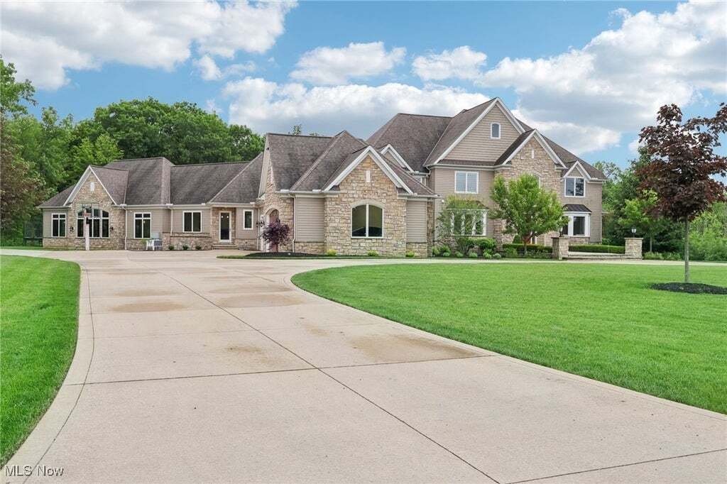 Casa a Chardon, Ohio, Stati Uniti 2 - 16285432