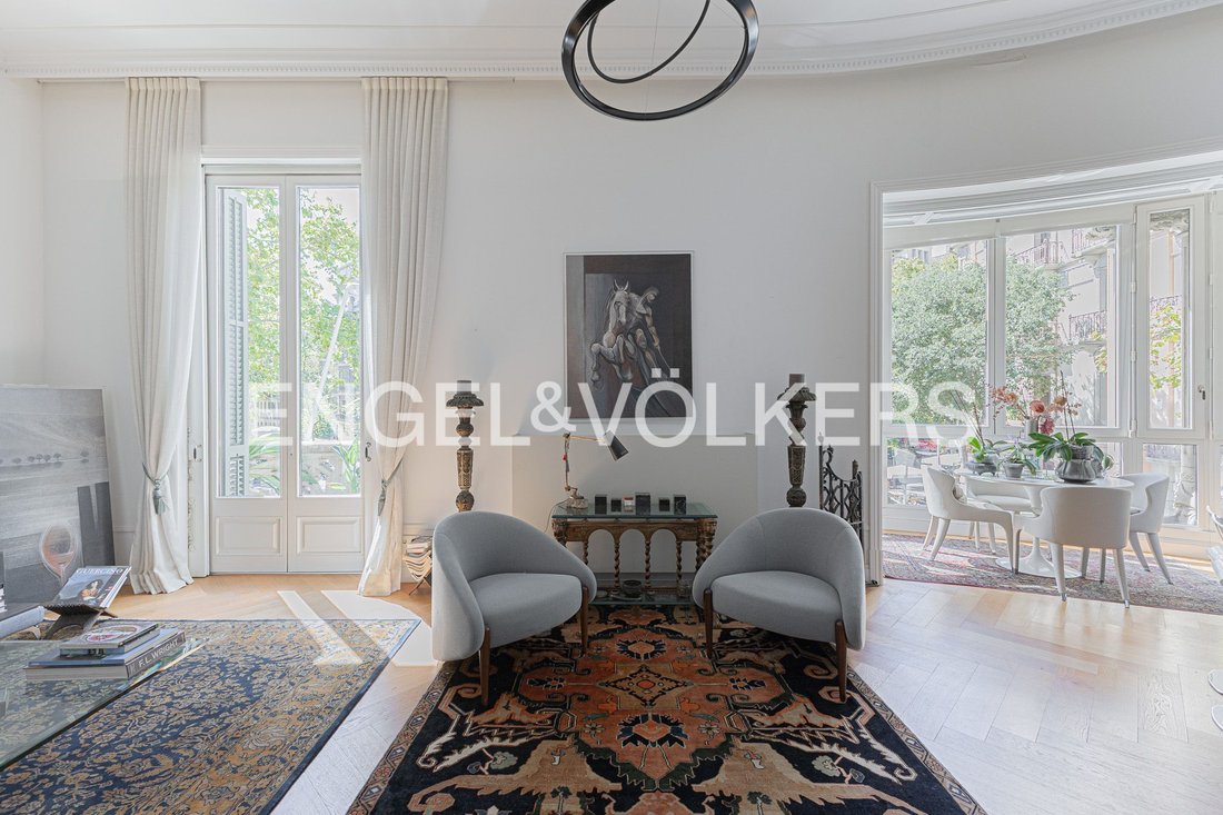Wohnung in Eixample, Barcelona, Spanien 3 - 18772143