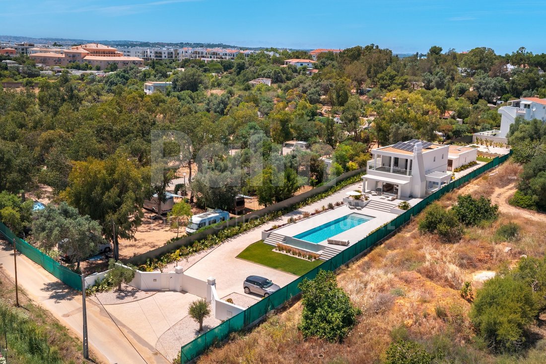 Villa à Alvor, Algarve, Portugal 2 - 18772803