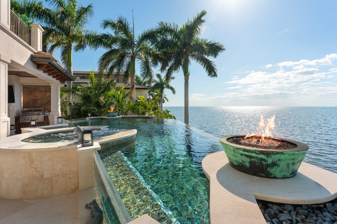 Casa a Key Colony Beach, Florida, Stati Uniti 1 - 18770370