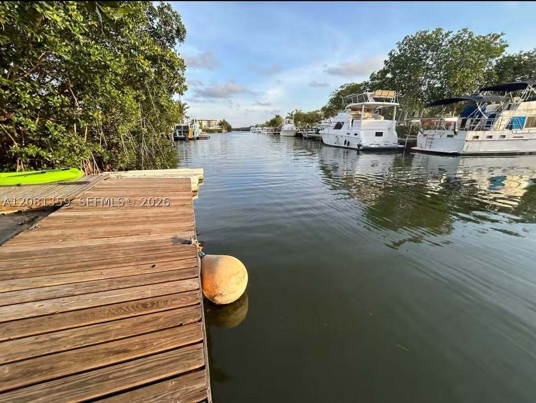 Haus in Key Colony Beach, Florida, Vereinigte Staaten 1 - 18771236