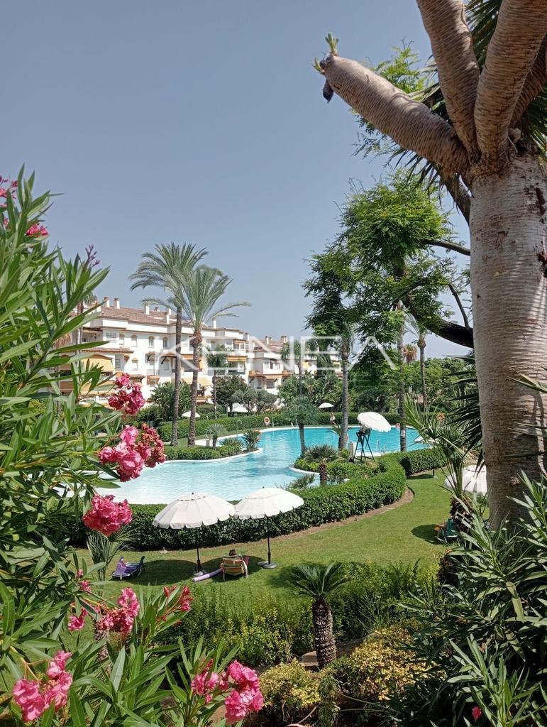 Appartement à Marbella, Andalousie, Espagne 1 - 18772396