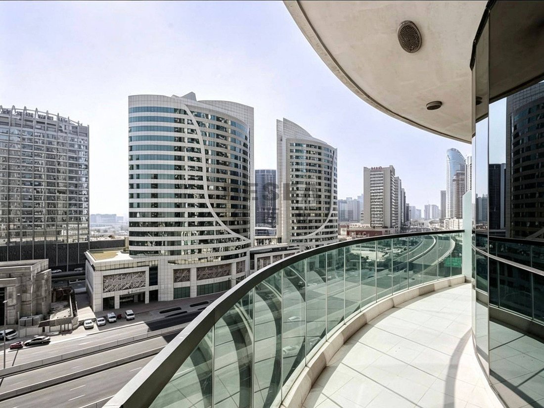 Appartamento a Centro di Dubai, Emirato di Dubai, Emirati Arabi Uniti 1 - 18768541