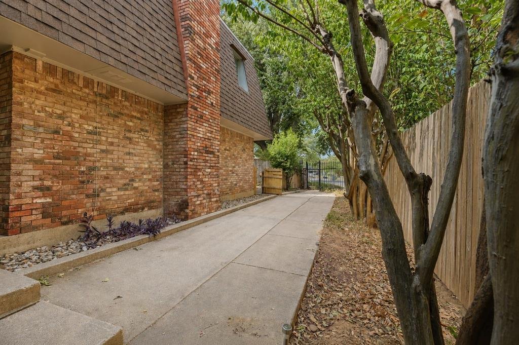 Arlington, Texas, United States 4 - 18772312