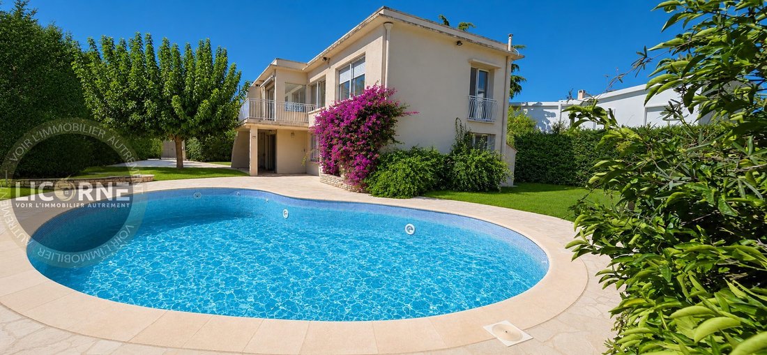 Casa en San Barnabé, Marsella, Provenza-Alpes-Costa Azul 1 - 18773657
