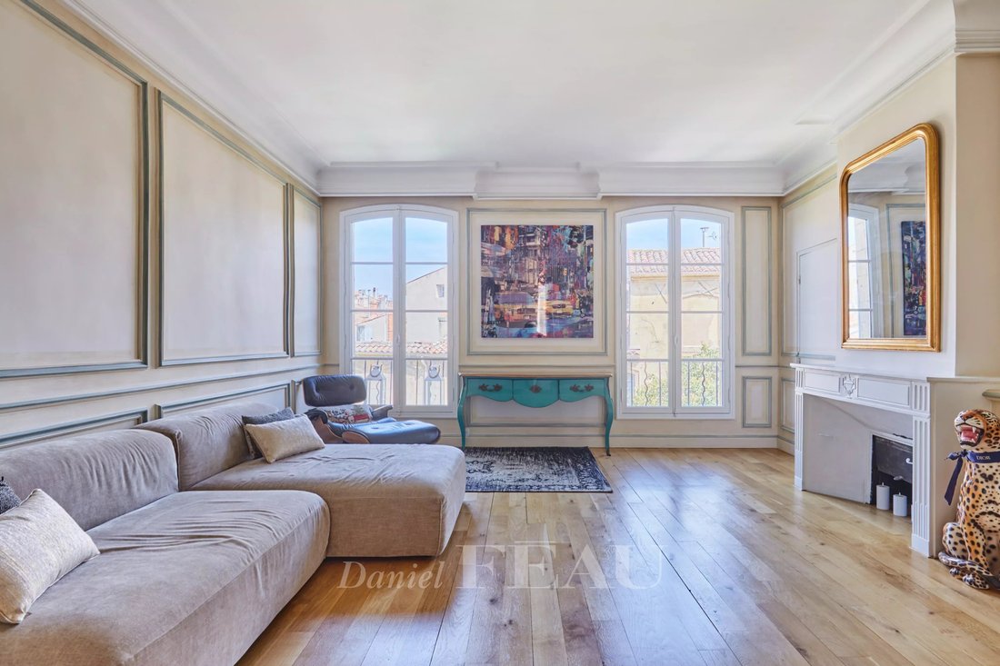 Appartement à Mazarin-Opéra-Bellegarde-Mairie, Aix-en-Provence, France 3 - 18770039