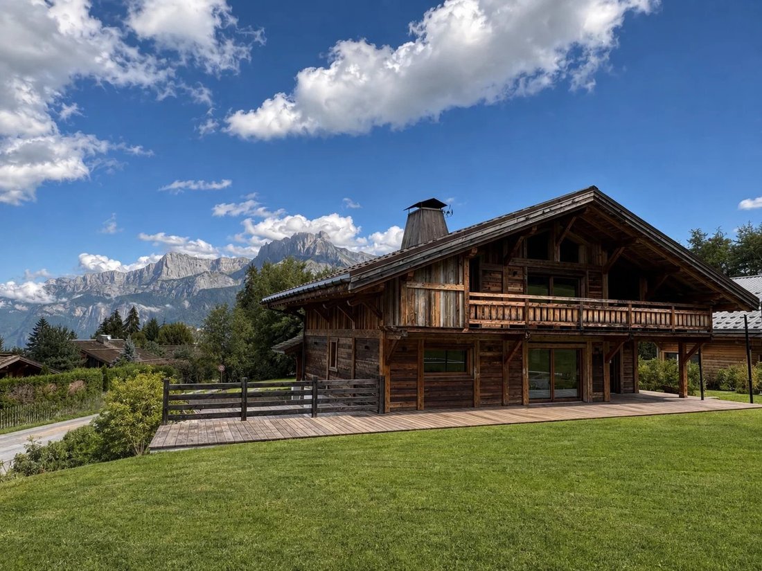 Chalet in Combloux, Auvergne-Rhône-Alpes, France 2 - 18770027